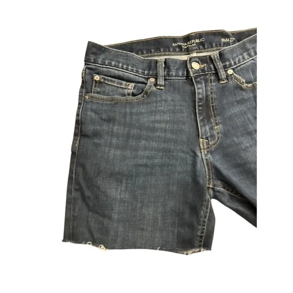 Banana Republic Traveler Shorts Mens 32 Dark Blue Excellent Slim‎ Fit Cut Off
